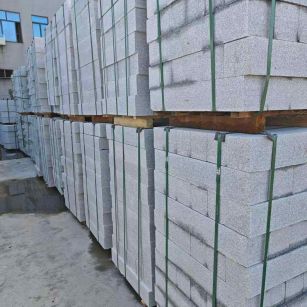 绥化芝麻白路牙石，路侧石