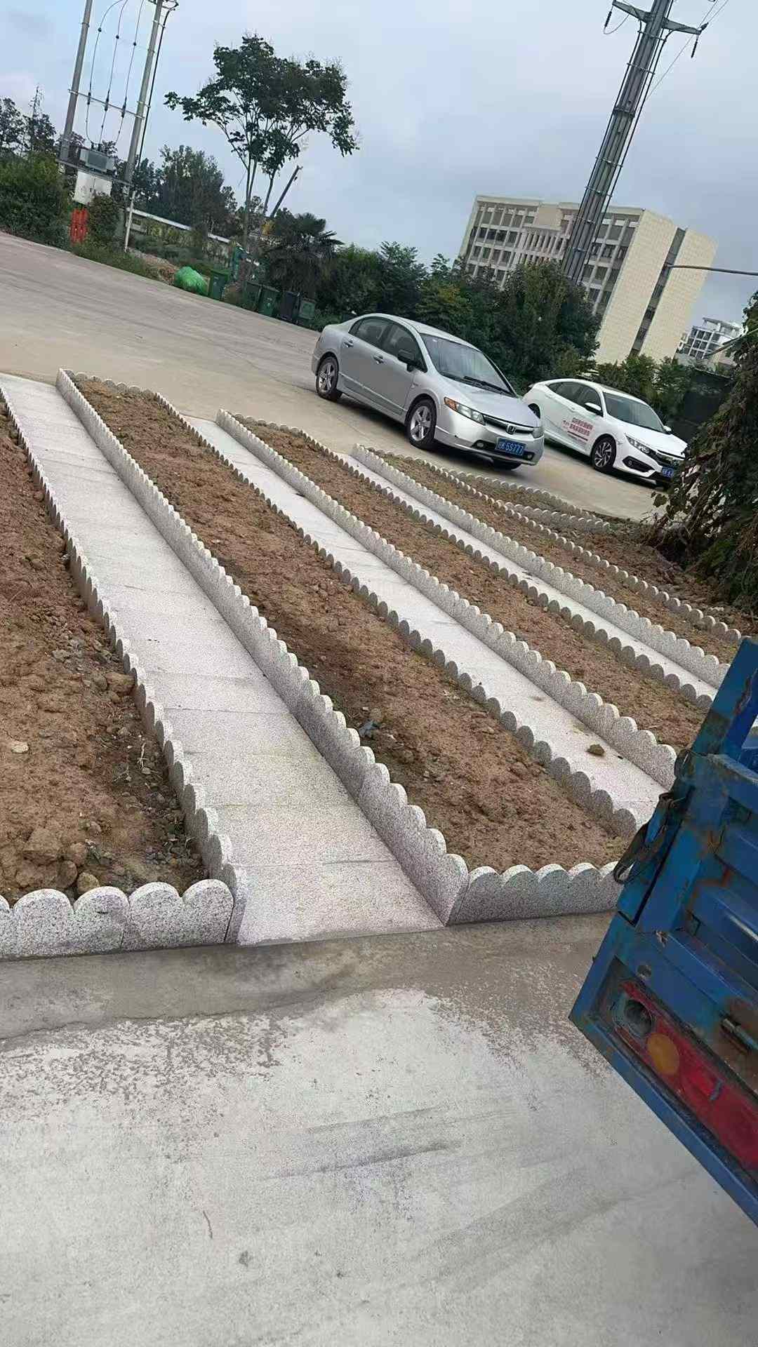 绥化芝麻白花边石