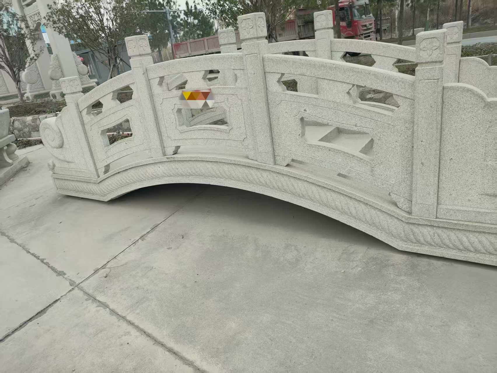 绥化芝麻白拱桥，石桥