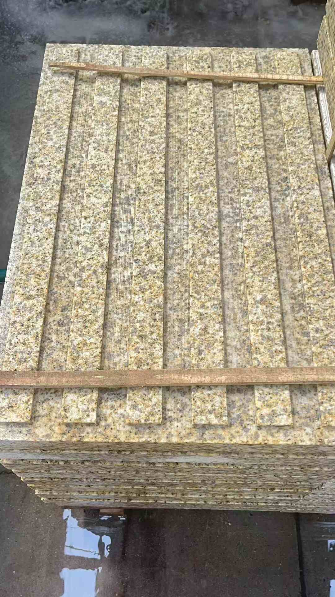 绥化黄金麻盲道 石材盲道