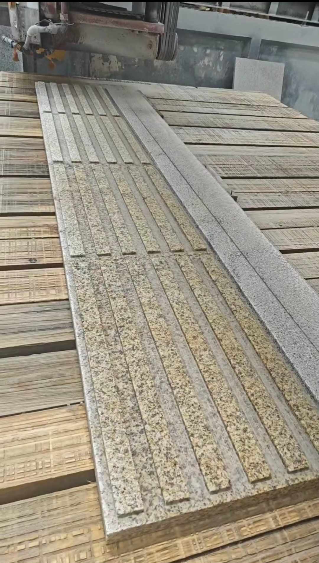 绥化黄金麻盲道石 盲条