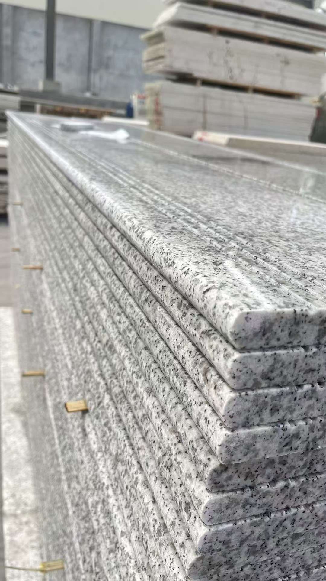 绥化芝麻白楼梯踏步 花岗岩楼梯板材